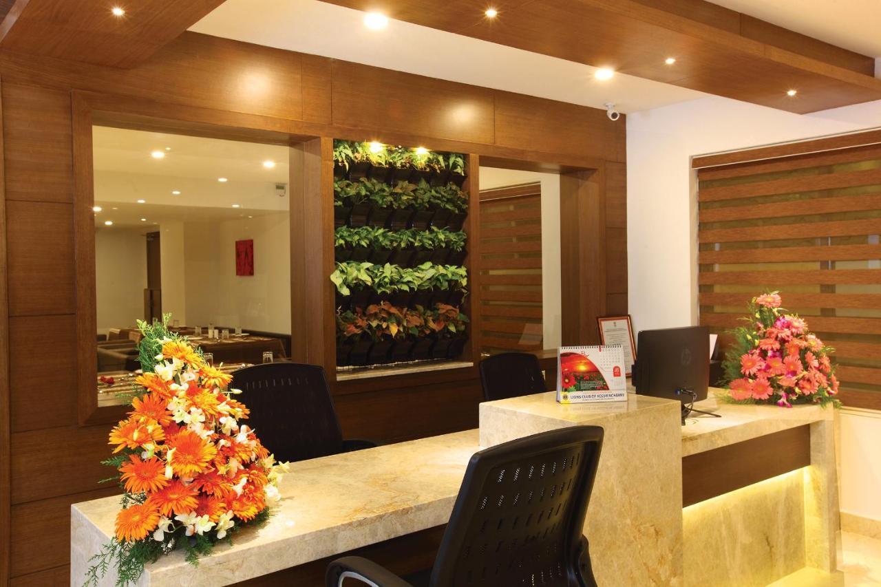 Hotel Park Residency Kozhancheri Kültér fotó